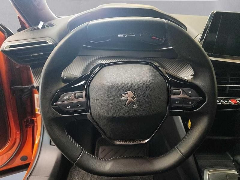 Usata Peugeot 2008 Active 100 CV (73 kW) 2023 Arancione SUV