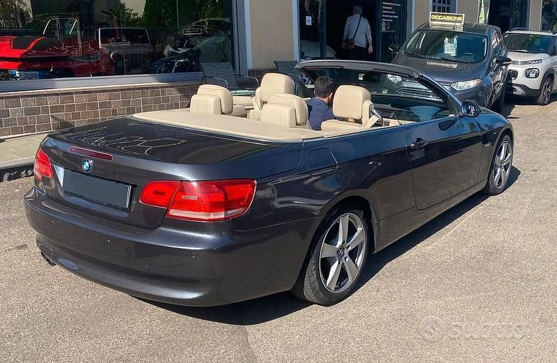 Usata BMW 325 Cabriolet 197 CV (144 kW) 2007 Grigio Cabrio