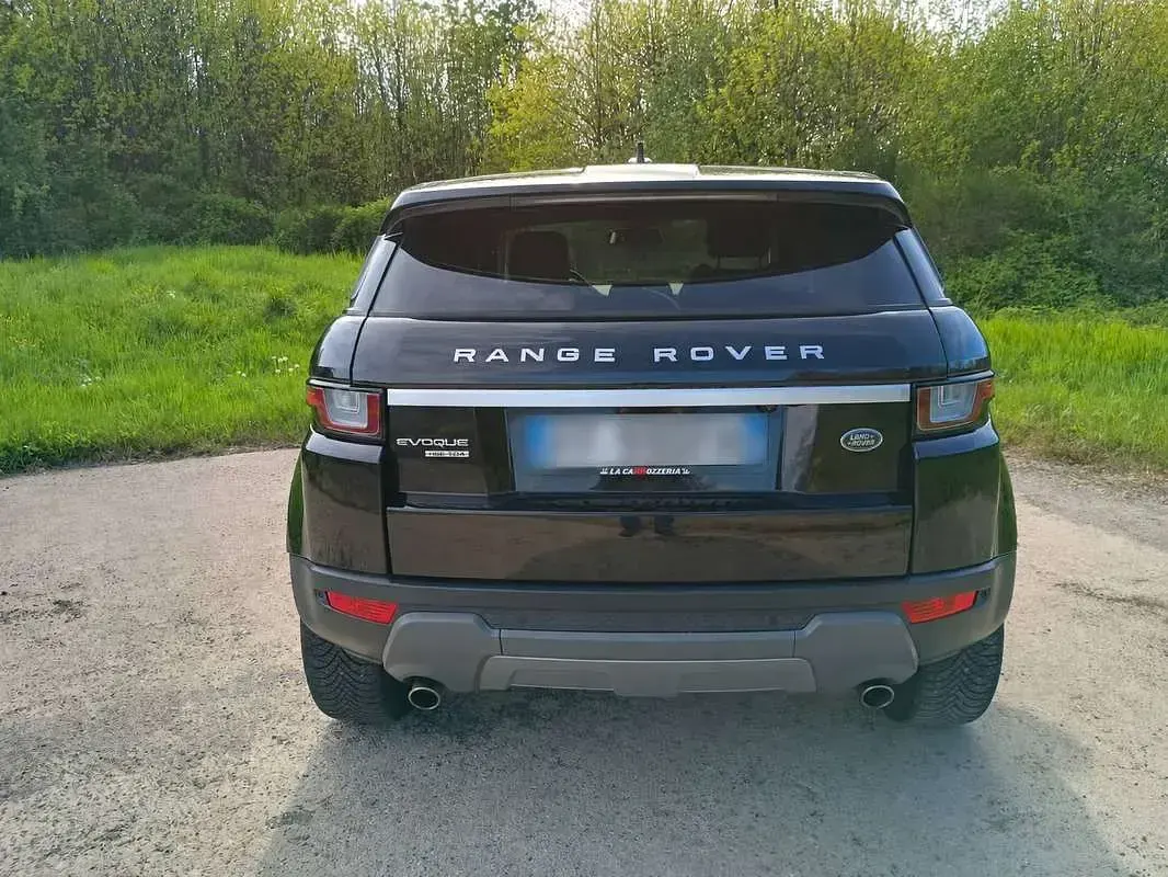 Usata Land Rover Range Rover evoque SE Dynamic 150 CV (110 kW) 2016 Nero SUV