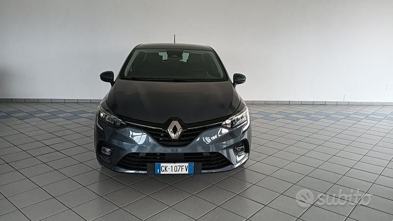 Usata Renault Clio V Evolution 101 CV (74 kW) 2022 Grigio Berlina