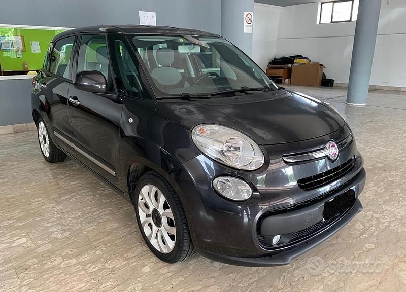 Usata Fiat 500L 85 CV (62 kW) 2015 Grigio Monovolume