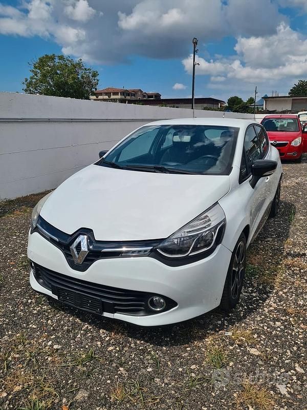 Usata Renault Clio IV 90 CV (66 kW) 2013 Bianco Berlina