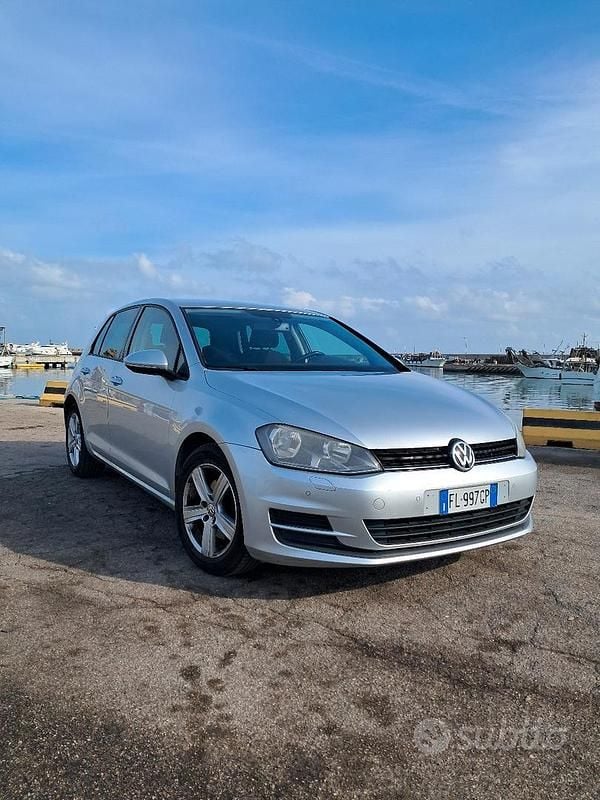 Usata VW Golf VII 105 CV (77 kW) 2017 Grigio Berlina
