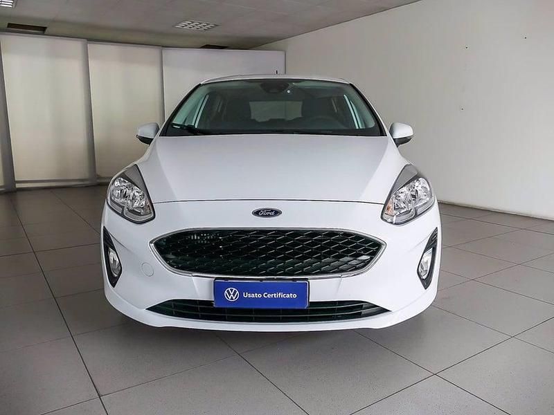 Usata Ford Fiesta 101 CV (74 kW) 2018 Bianco Utilitaria