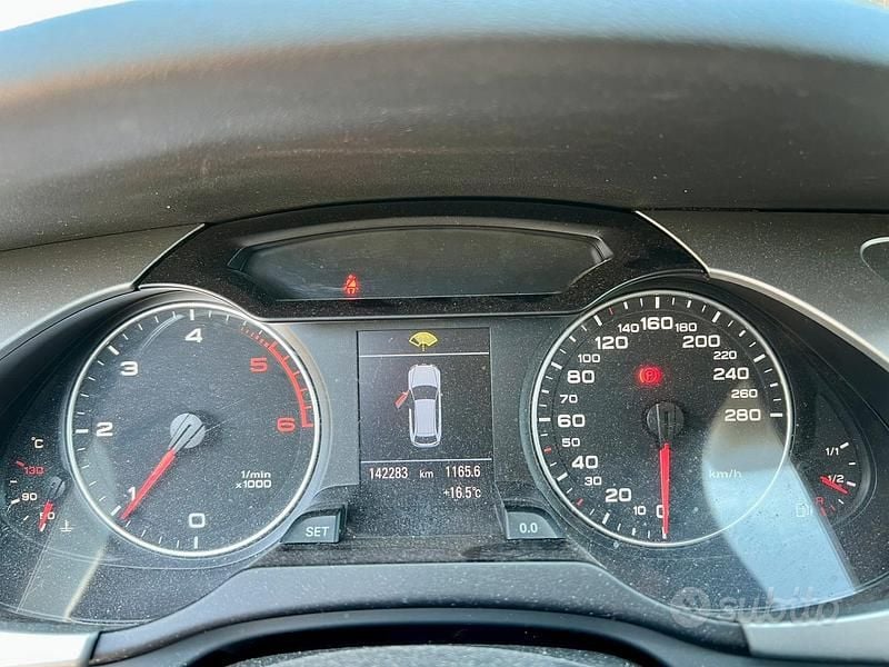 Usata Audi A4 Advanced 200 CV (147 kW) 2010 Nero Station wagon