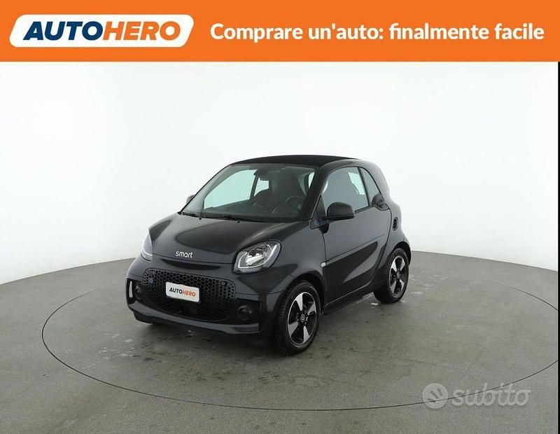 Nero Usata 2023 Smart ForTwo Coupé Utilitaria | 13.999 € - Immagine 1/2