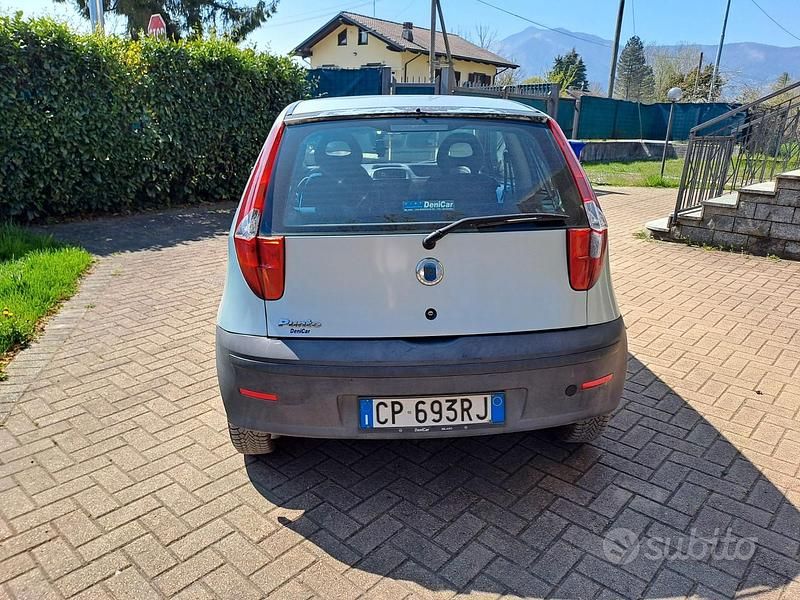 Usata Fiat Punto 2004 Grigio Utilitaria