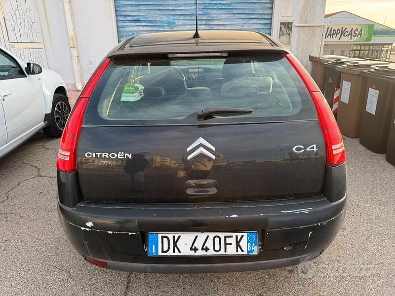 Occasion Citroën C4 90 ch (66 kW) 2007 Noir Berline