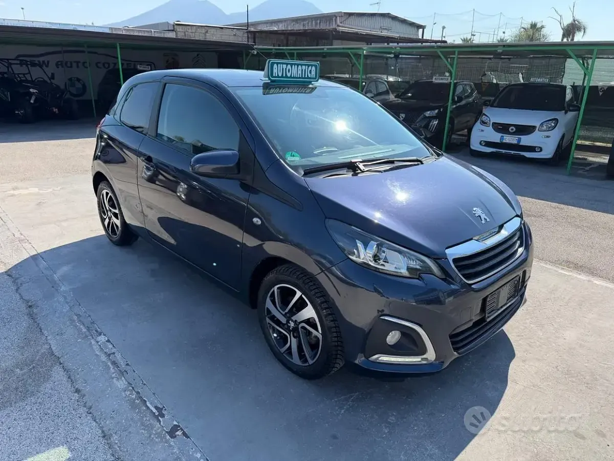 Usata Peugeot 108 Allure 69 CV (50 kW) 2014 Blu Berlina