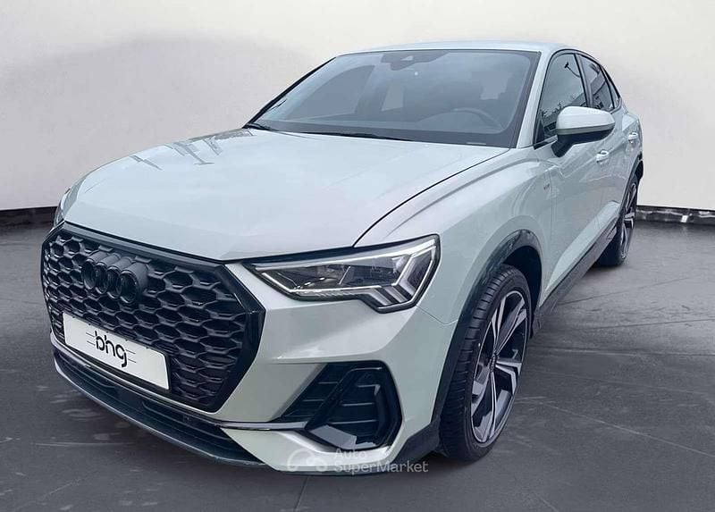 Usata Audi Q3 Sportback S-Line 150 CV (110 kW) 2023 Grigio SUV