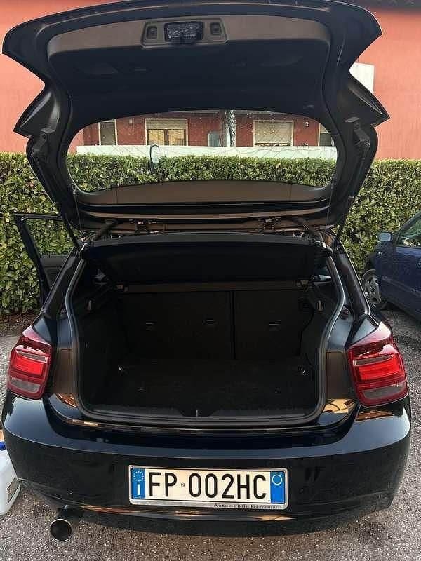 Usata BMW 120 184 CV (135 kW) 2011 Utilitaria