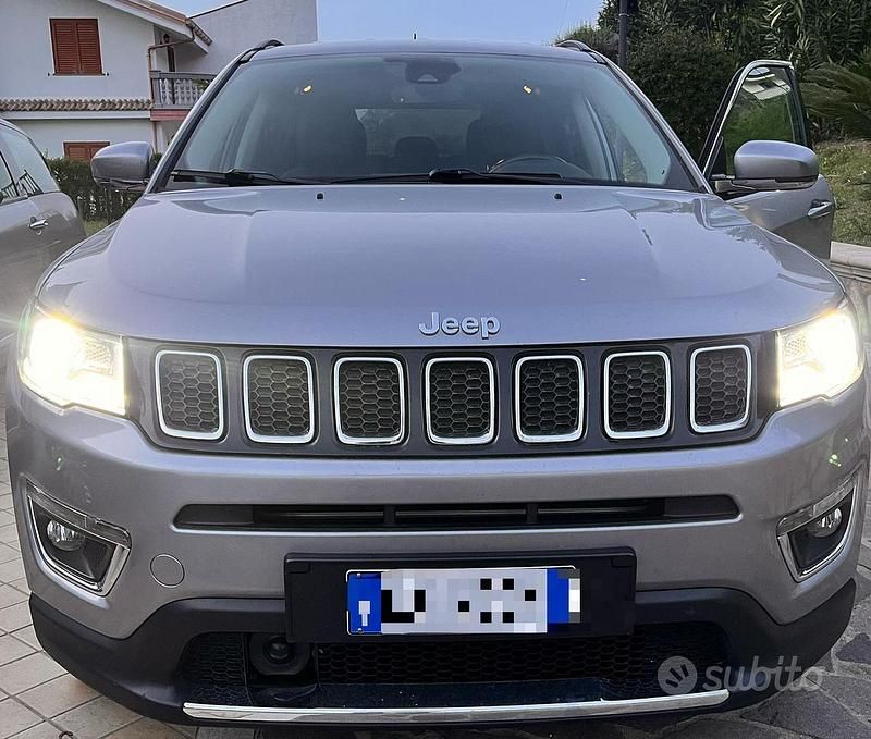 Usata Jeep Compass 140 CV (102 kW) 2020 Grigio SUV