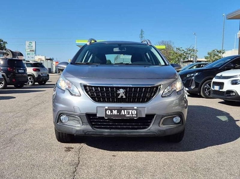 Usata Peugeot 2008 Active 82 CV (60 kW) 2016 Grigio artense SUV