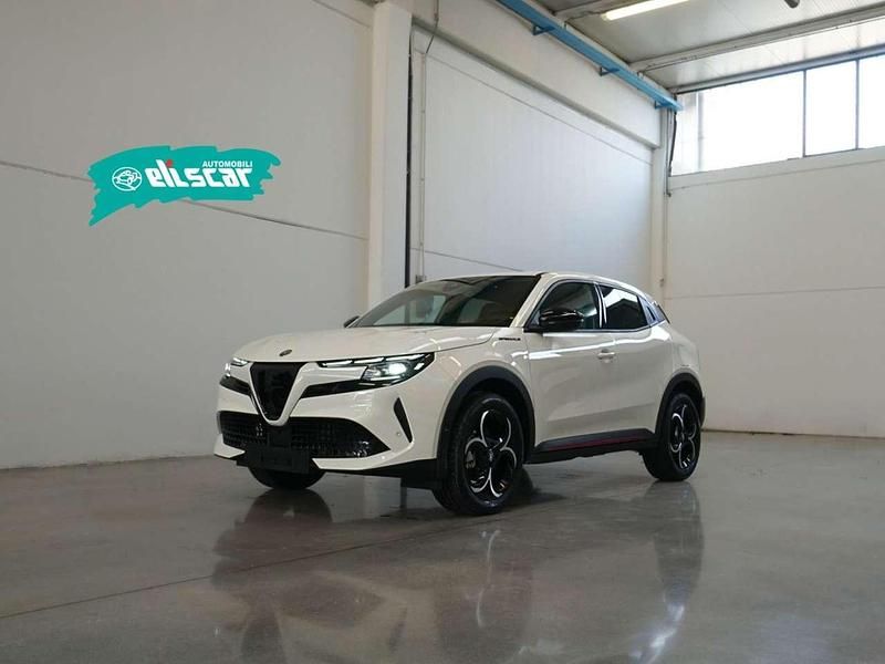 Nuova Alfa Romeo Junior Edizione Speciale 136 CV (100 kW) 2025 Bianco SUV