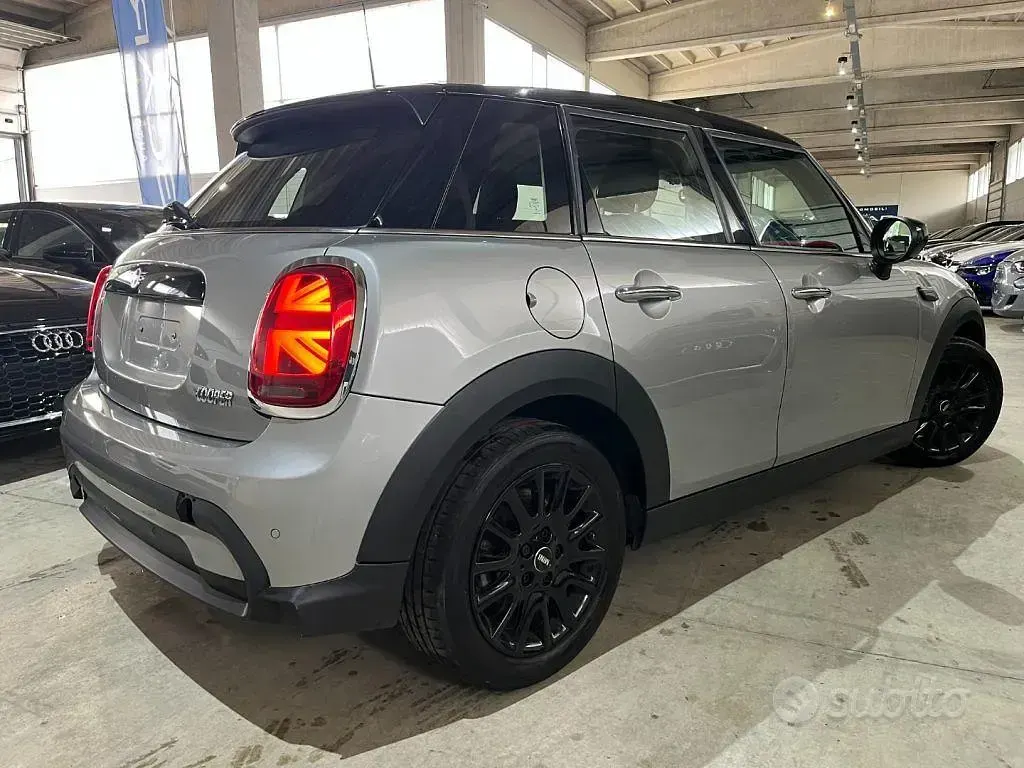 Usata Mini Cooper 136 CV (100 kW) 2024 Grigio Utilitaria