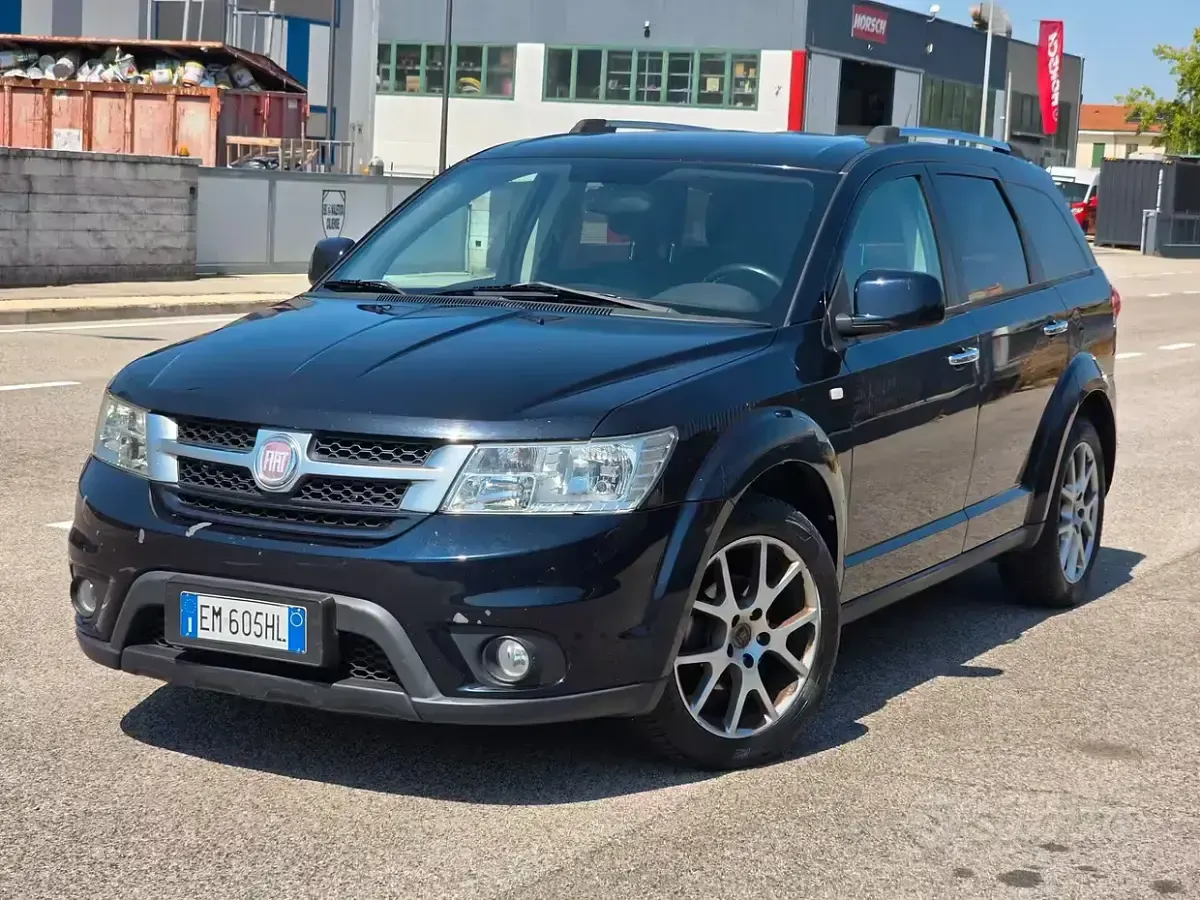 Usata Fiat Freemont 140 CV (102 kW) 2012 SUV