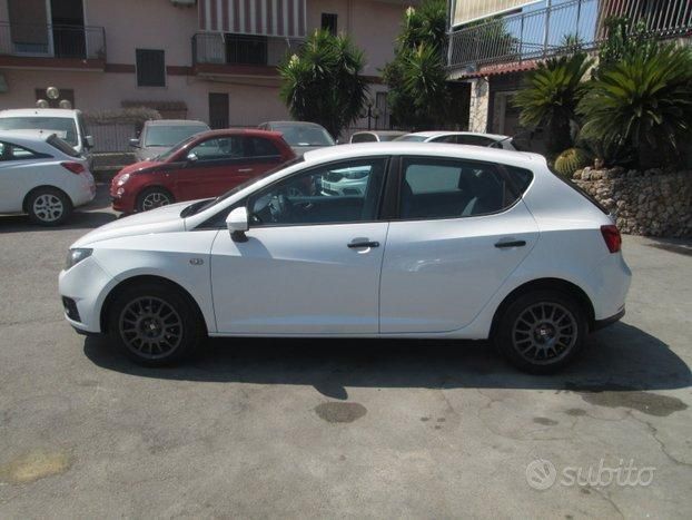 Usata Seat Ibiza 89 CV (65 kW) 2010 Bianco