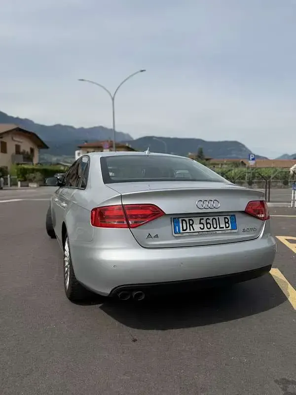 Usata Audi A4 143 CV (105 kW) 2008 Grigio Berlina