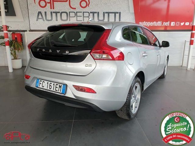 Usata Volvo V40 Business Edition 2016 Argento