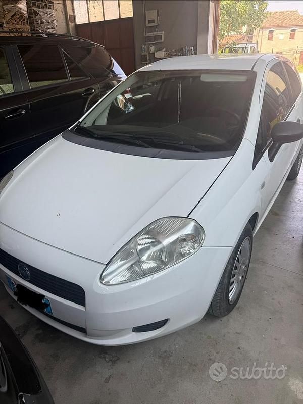 Usata Fiat Grande Punto 2007 Bianco Utilitaria