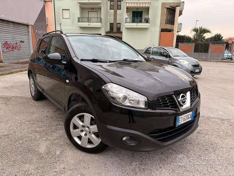Usata Nissan Qashqai Tekna 110 CV (80 kW) 2013 Nero SUV