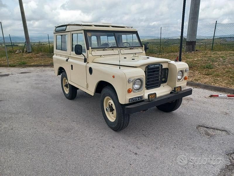 Usata Land Rover Defender 1983 Giallo SUV