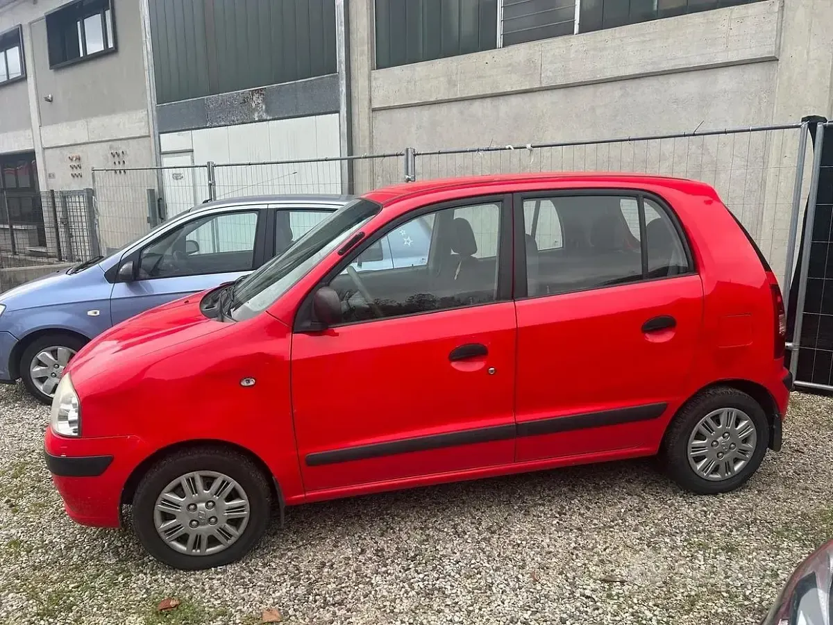 Usata Hyundai Atos Prime 63 CV (46 kW) 2006 Rosso Utilitaria