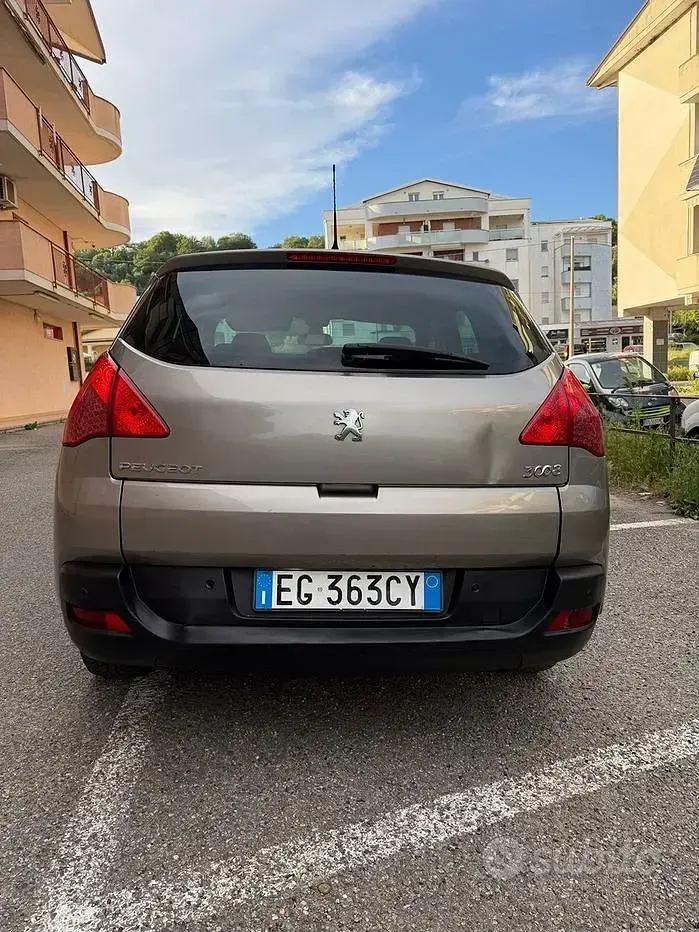 Usata Peugeot 3008 112 CV (82 kW) 2012 Station wagon