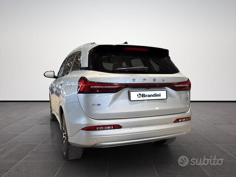 Usata DFSK E5 102 CV (75 kW) 2024 Grigio SUV