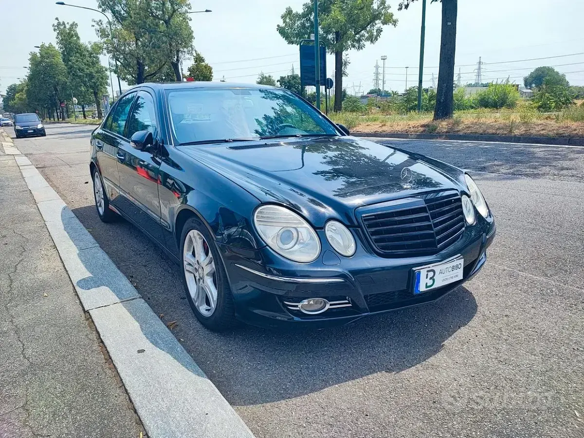 Usata Mercedes E320 Avantgarde 224 CV (164 kW) 2007 Berlina