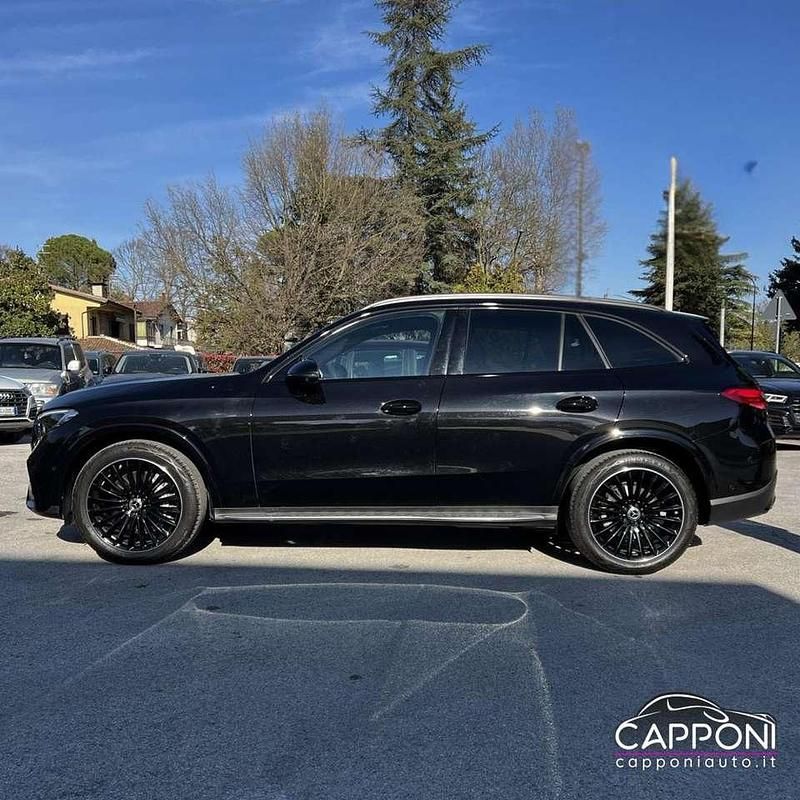 Usata Mercedes GLC200 AMG line 204 CV (150 kW) 2025 Nero SUV
