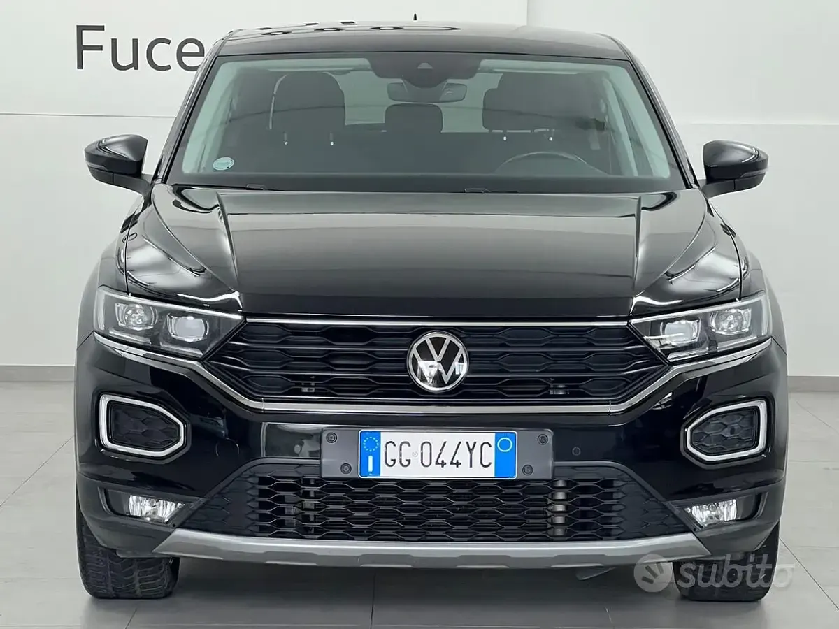 Usata VW T-Roc Business 110 CV (80 kW) 2021 Nero SUV