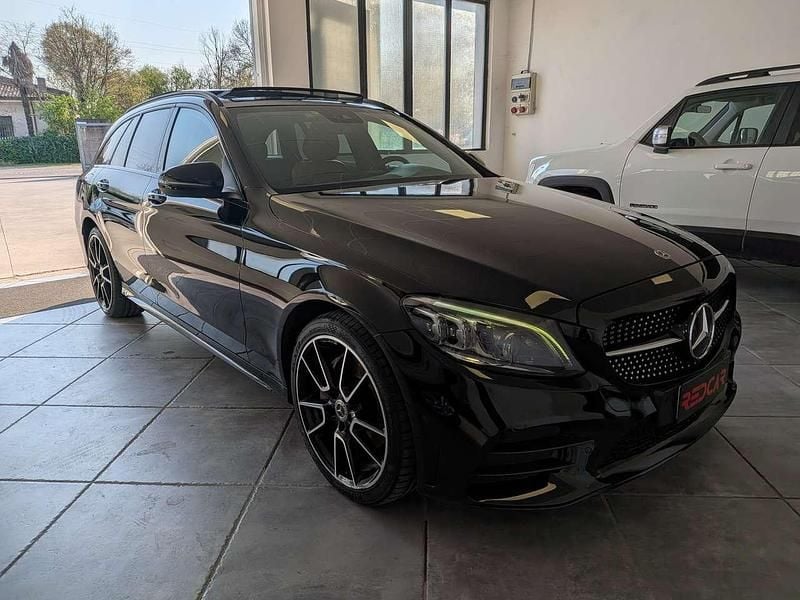 Usata Mercedes C220 Premium 194 CV (142 kW) 2020 Nero Station wagon