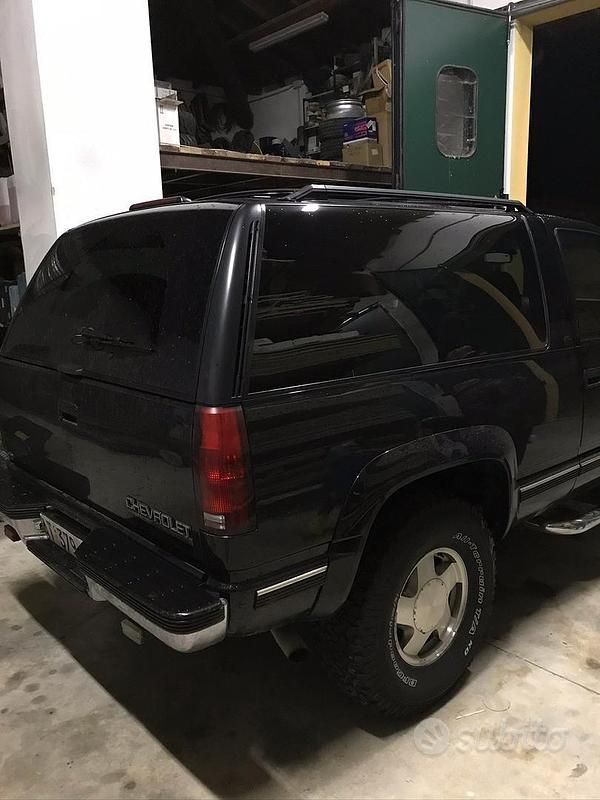 Usata Chevrolet Tahoe 1998 Nero SUV