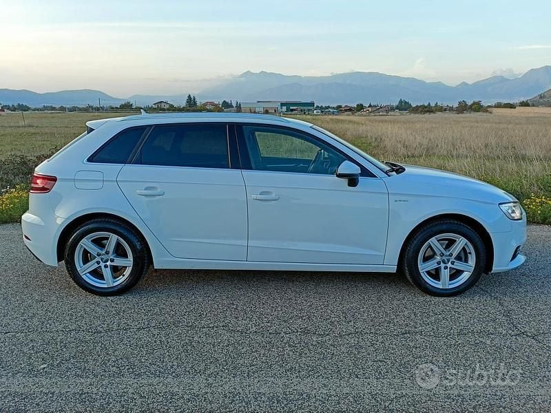 Usata Audi A3 110 CV (80 kW) 2017 Bianco Berlina