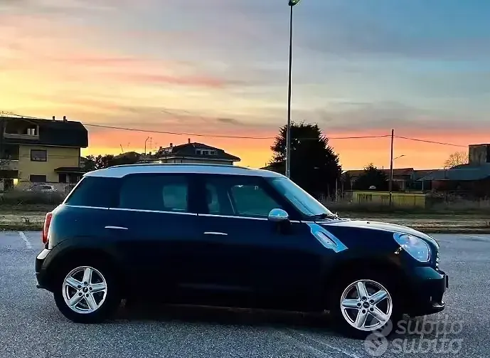 Usata Mini Countryman 122 CV (89 kW) 2013 Blu SUV