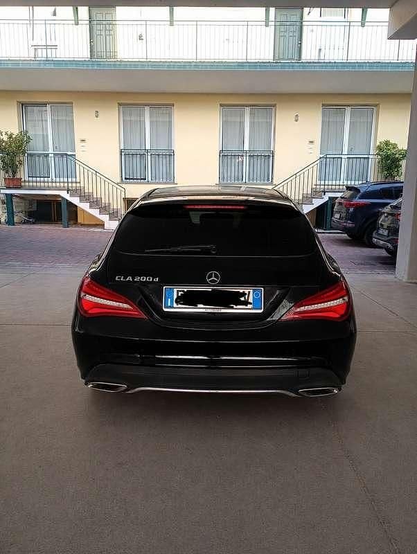 Usata Mercedes CLA200 Shooting Brake 136 CV (100 kW) 2019 Station wagon