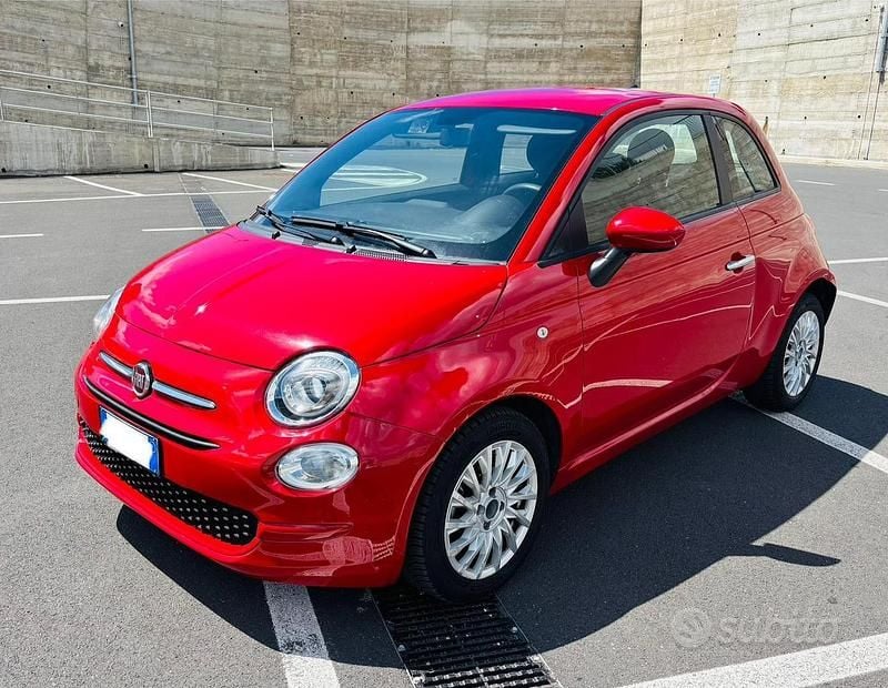 Usata Fiat 500 70 CV (51 kW) 2021 Rosso Utilitaria