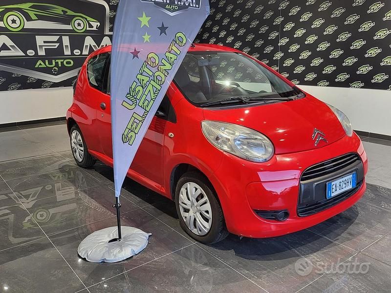 Usata Citroën C1 68 CV (50 kW) 2010 Rosso Utilitaria