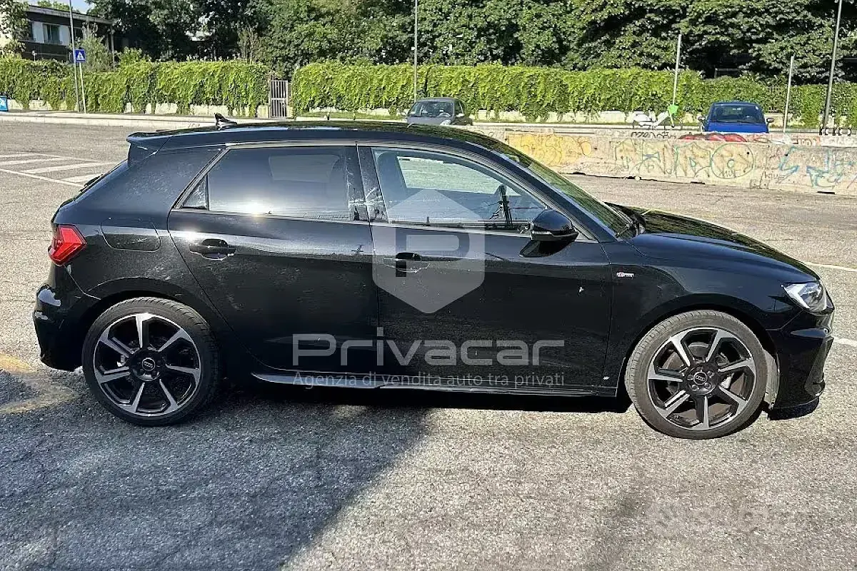 Usata Audi A1 Design 116 CV (85 kW) 2025 Nero SUV