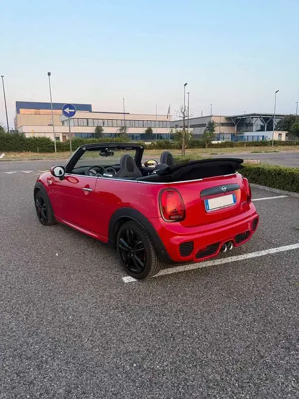 Usata Mini John Cooper Works Cabriolet 231 CV (169 kW) 2019 Cabrio