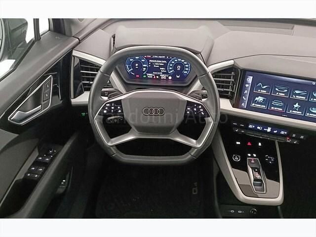 Usata Audi Q4 e-tron Advanced Plus 150 kW (204 CV) 2023 Nero mythos metallizzato SUV