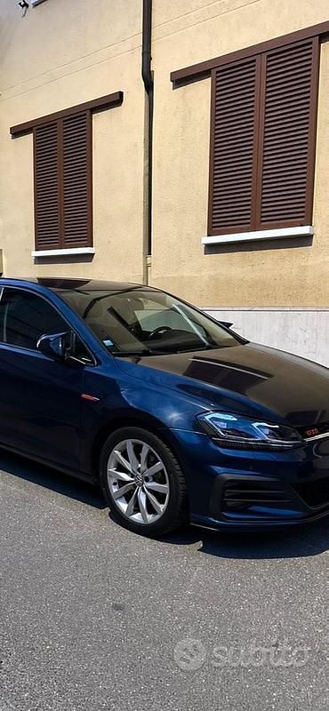 Usata VW Golf VII 2014 Blu Berlina