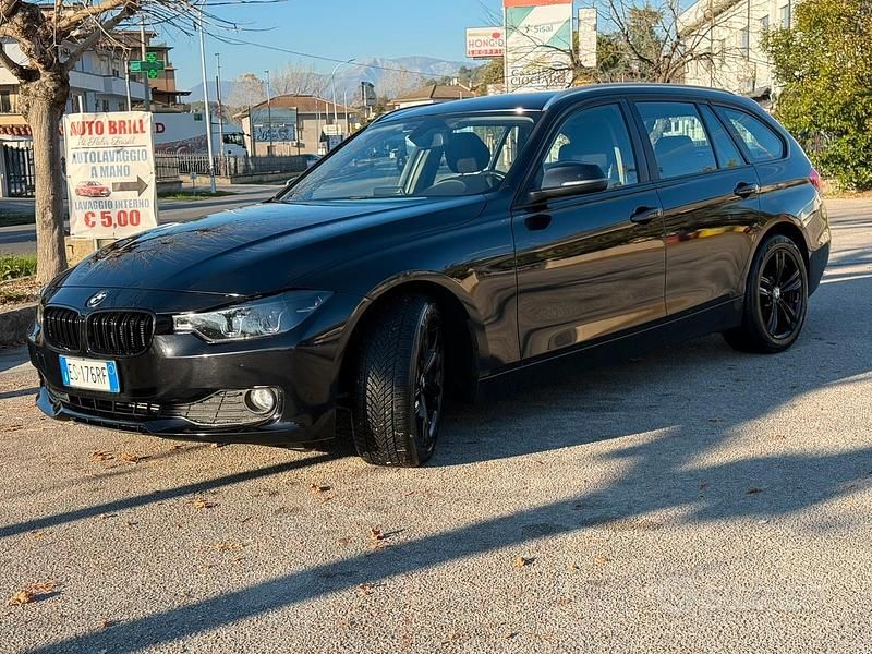 Usata BMW 316 116 CV (85 kW) 2013 Nero Berlina