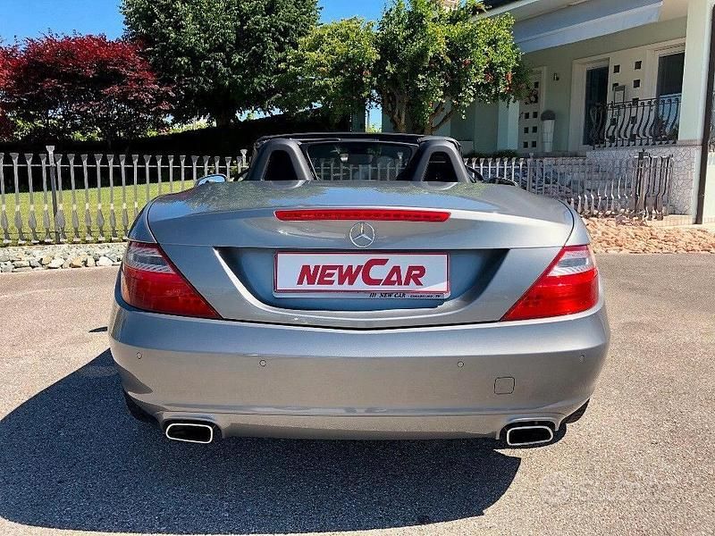 Usata Mercedes SLK200 184 CV (135 kW) 2013 Grigio Cabrio