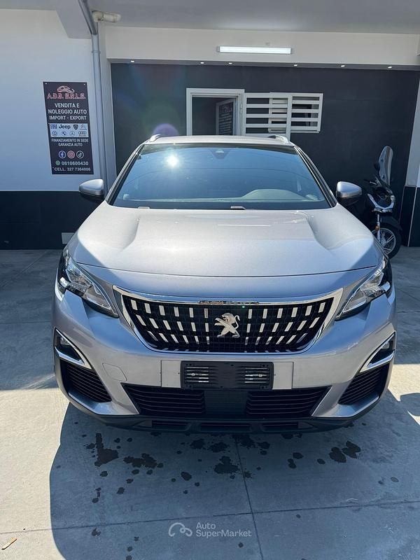Usata Peugeot 3008 131 CV (96 kW) 2018 Argento SUV
