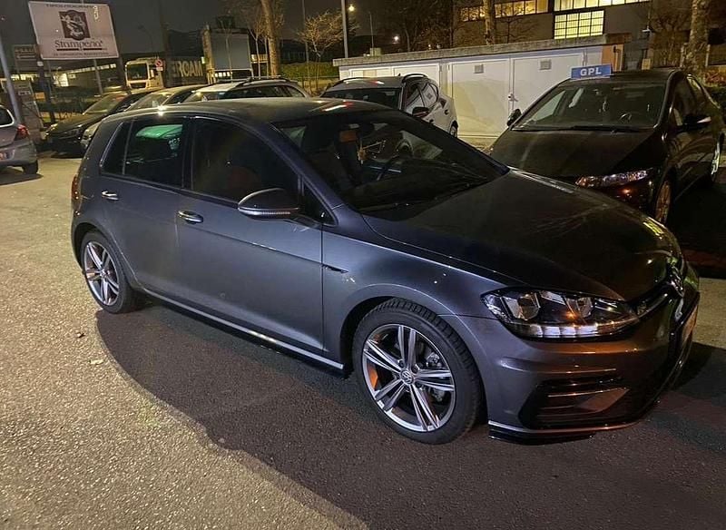 Usata VW Golf VII Sportline 116 CV (85 kW) 2017 Berlina