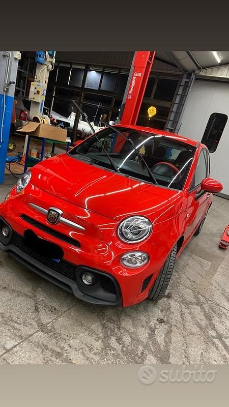Usata Abarth 595 145 CV (106 kW) 2019 Rosso Utilitaria