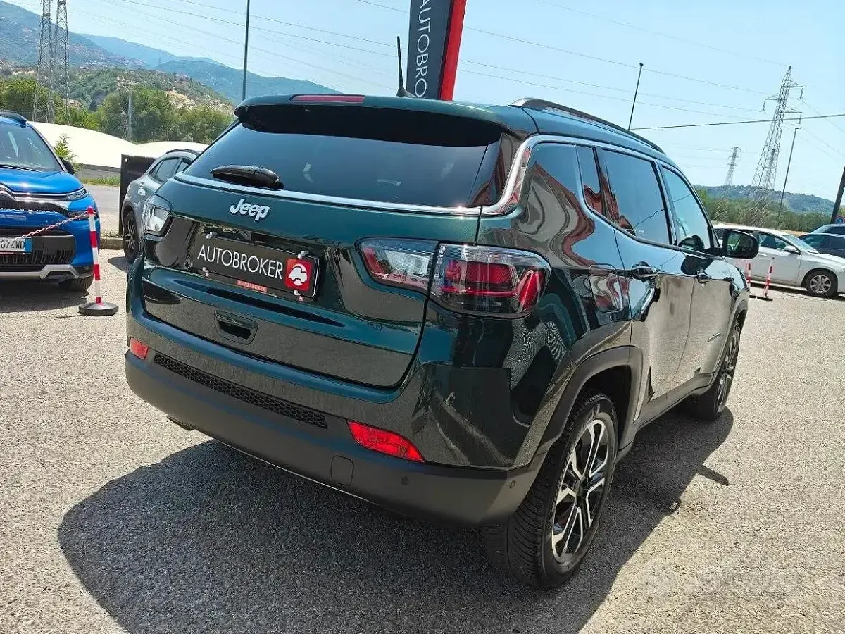 Usata Jeep Compass Limited 131 CV (96 kW) 2021 Verde SUV