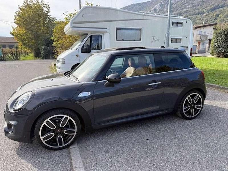 Usata Mini Cooper S Hype 192 CV (141 kW) 2018 Grigio Utilitaria